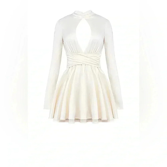 House of CB Aryana Ivory Bow Mini Dress - Picture 6 of 13
